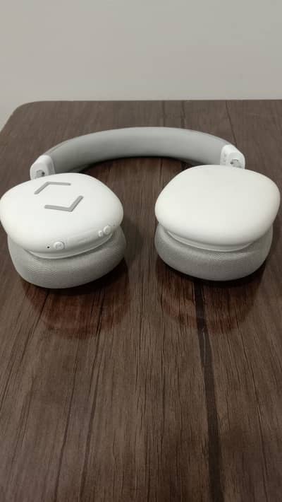 Imported Wireless Bluetooth Headphones — Premium Quality