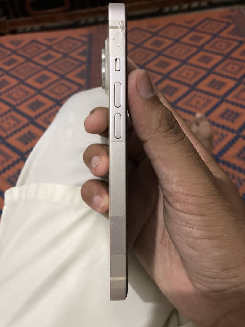 Apple iPhone 14 0