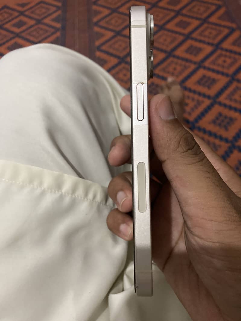 Apple iPhone 14 5