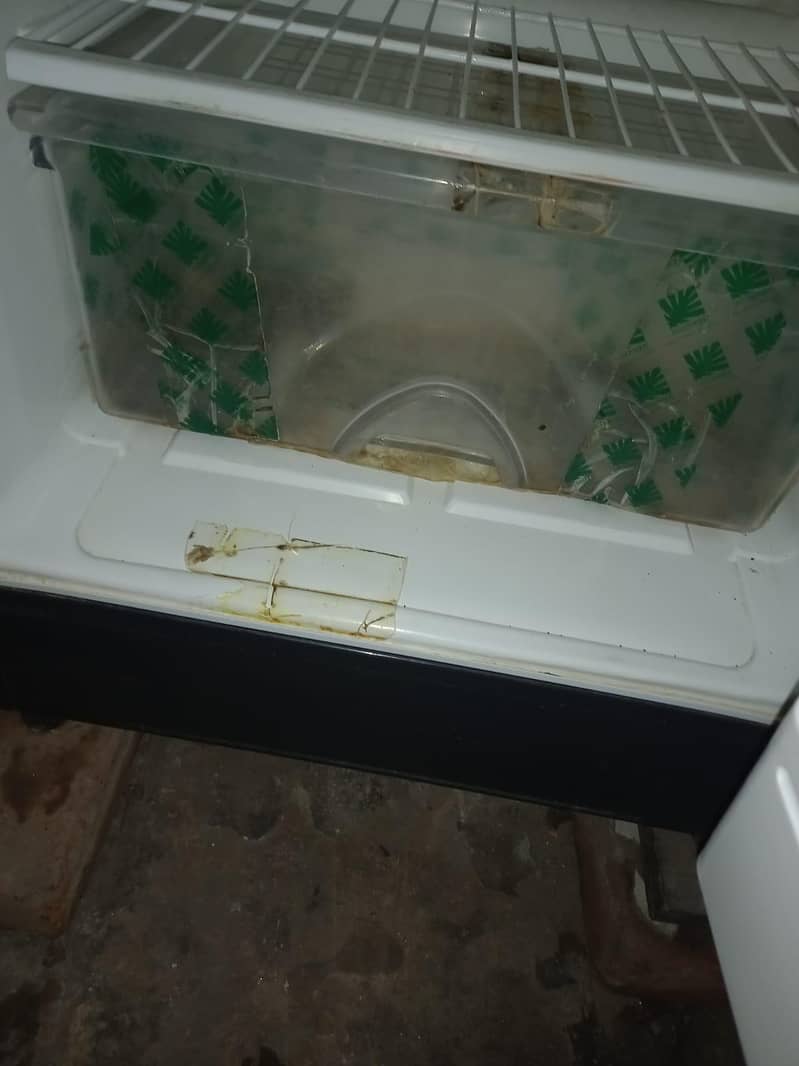 dawlance refrigerator 2