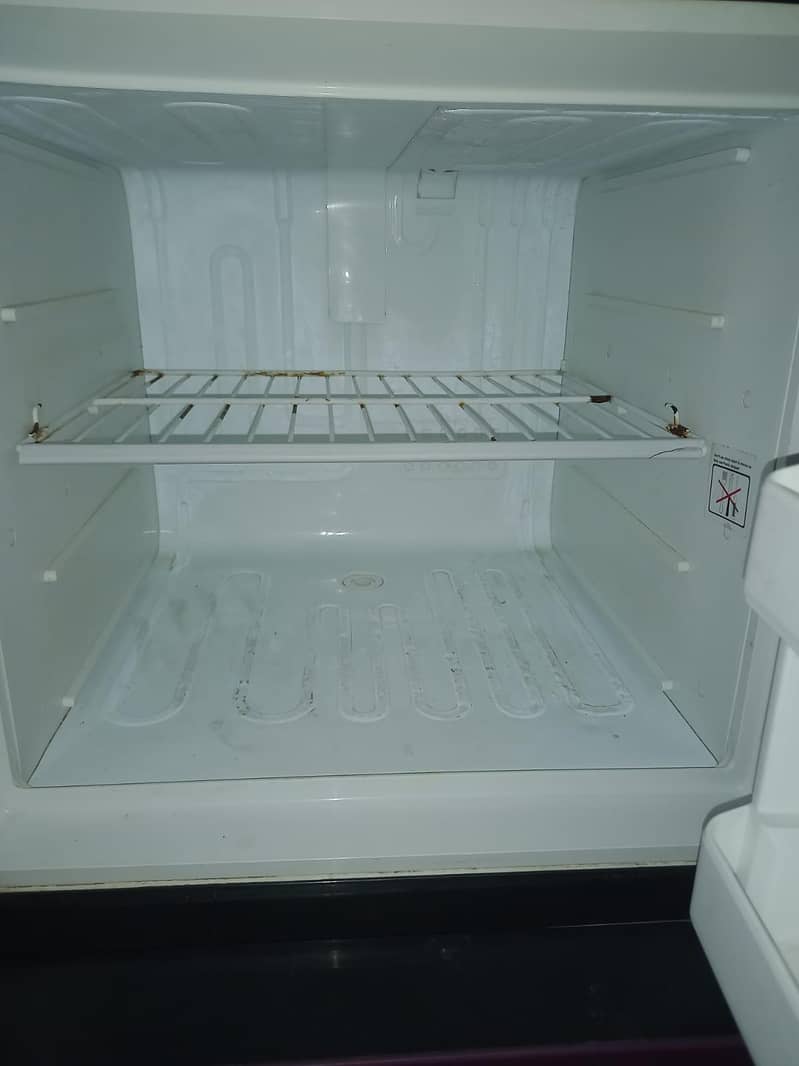 dawlance refrigerator 4