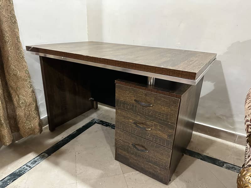 Office table 2