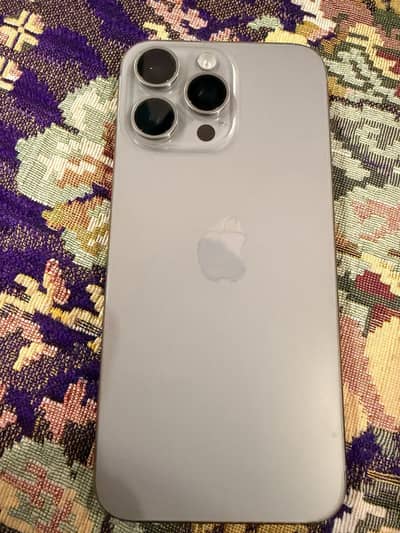 Apple iPhone 15 Pro Max