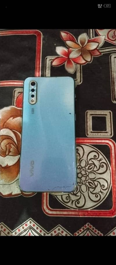 Vivo S1