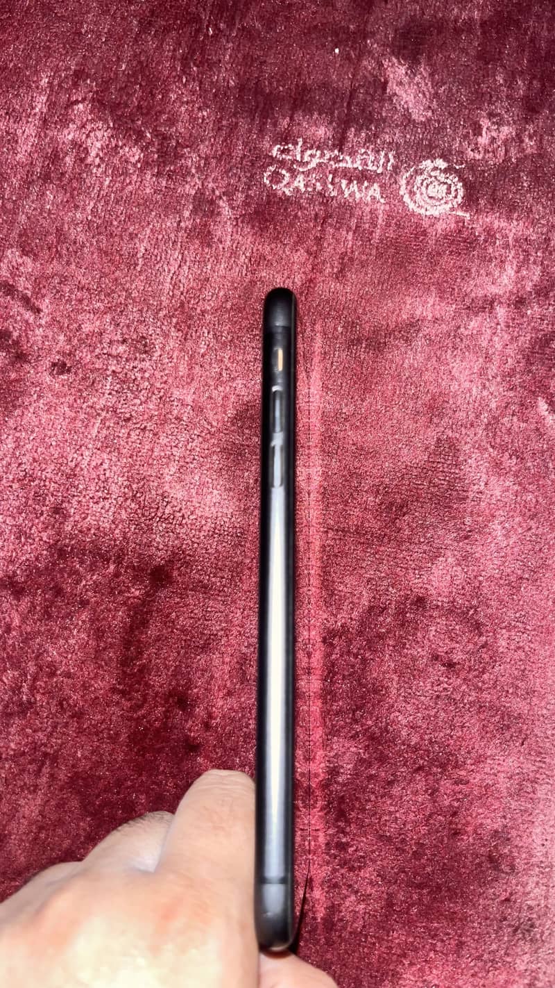 Apple iPhone 11 5