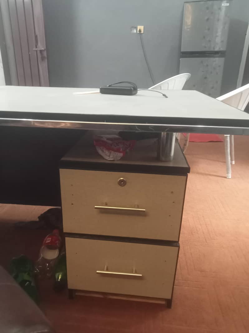 office table 4