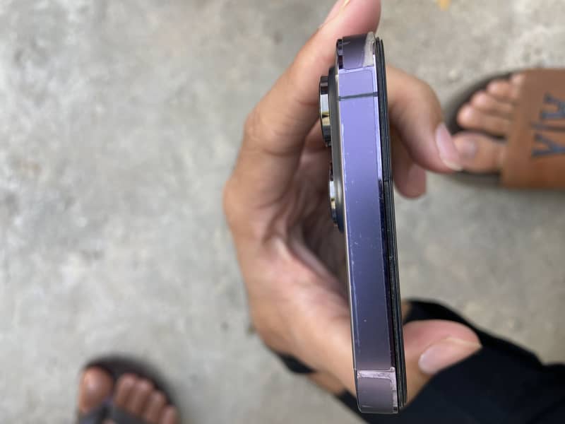 Apple iPhone 14 Pro Max 3