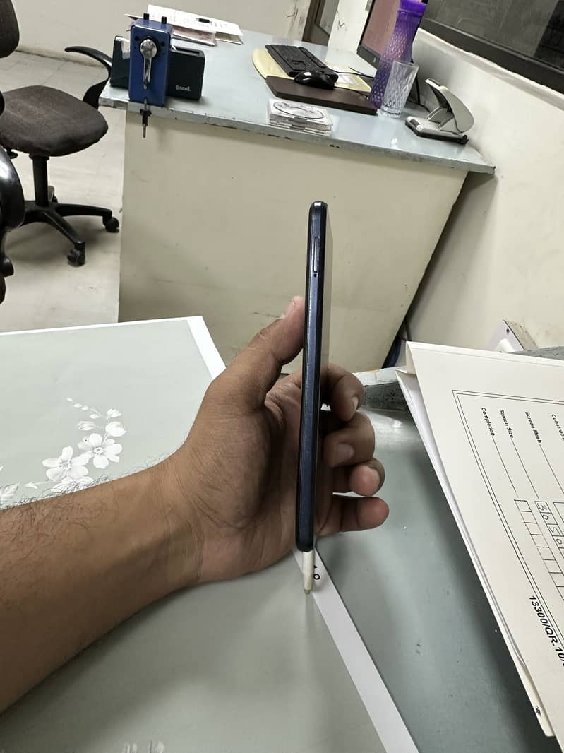 Tecno CAMON 18T 1