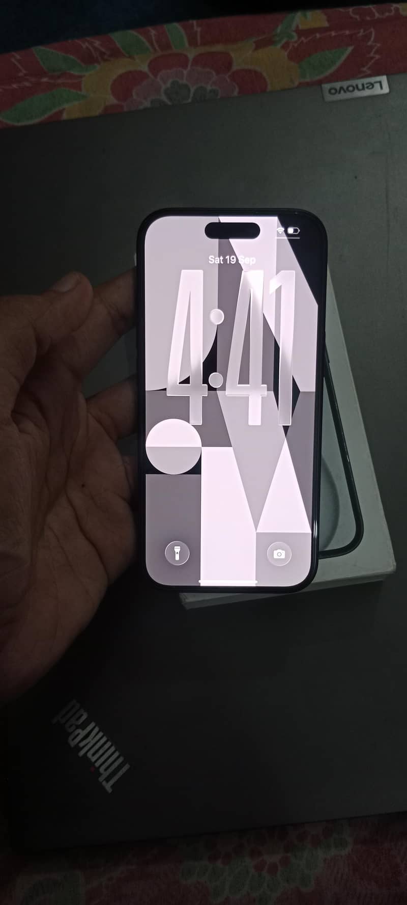 Apple iPhone 15 5