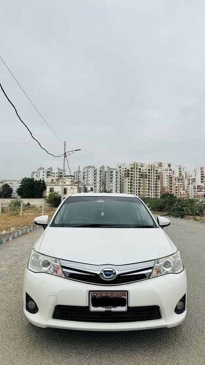 Toyota Corolla Axio 2014