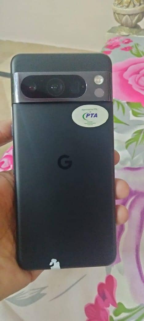 Google Pixel 8 Pro 4