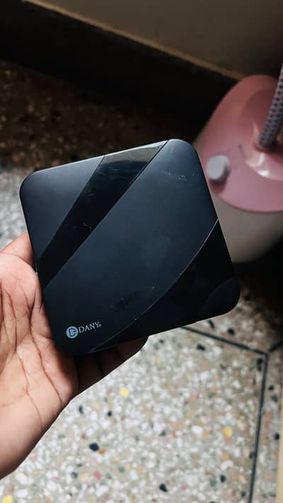 Dany android device 4 GB and 32 GB