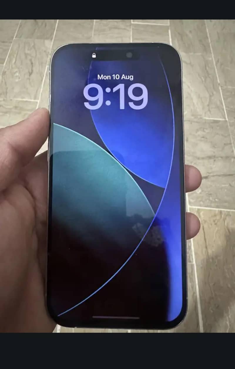 Apple iPhone 15 Pro 1