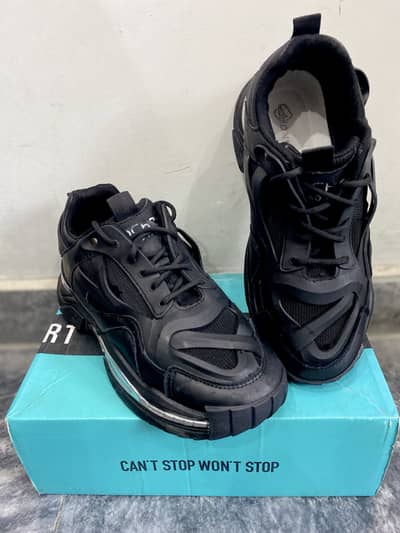 Chunky Sneakers / Shoes for men