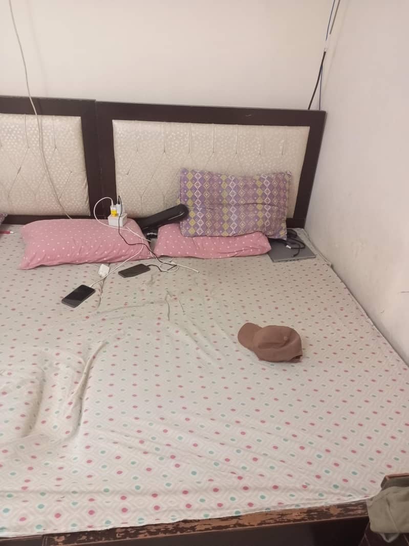 3 single bed 0