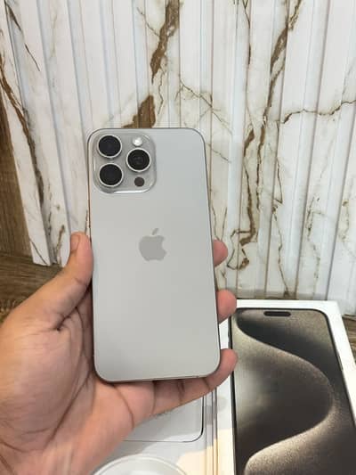 Apple iPhone 15 Pro Max