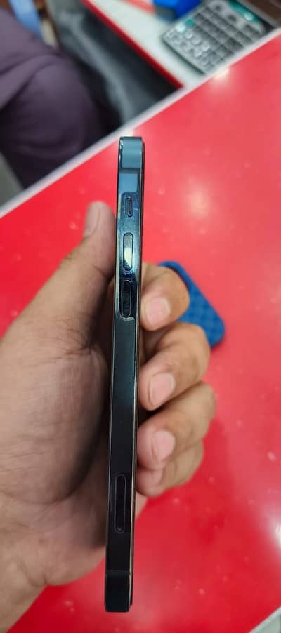 Apple iPhone 12 Pro