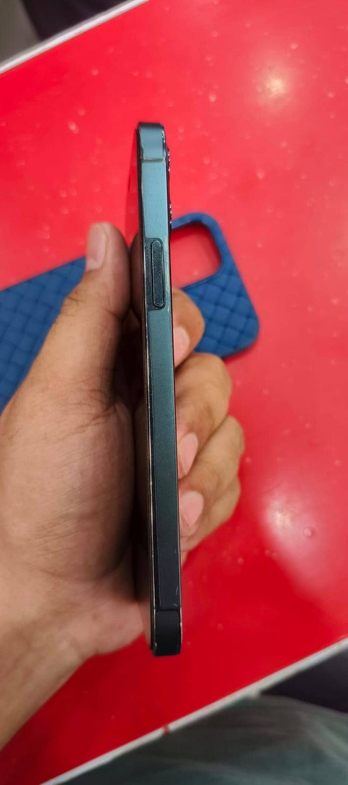 Apple iPhone 12 Pro 2
