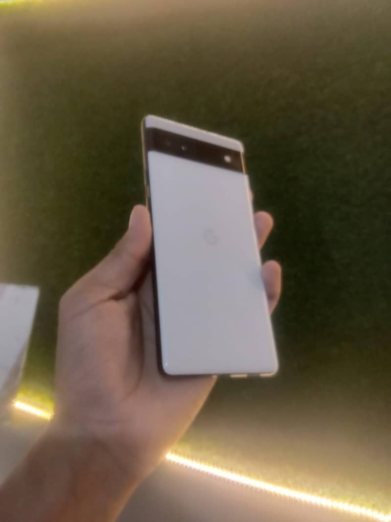 Google Pixel 6a 0