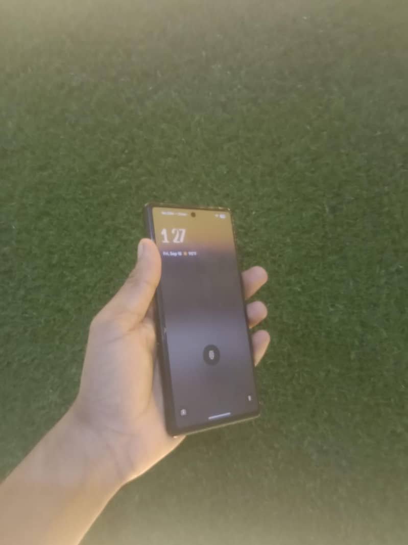 Google Pixel 6a 1