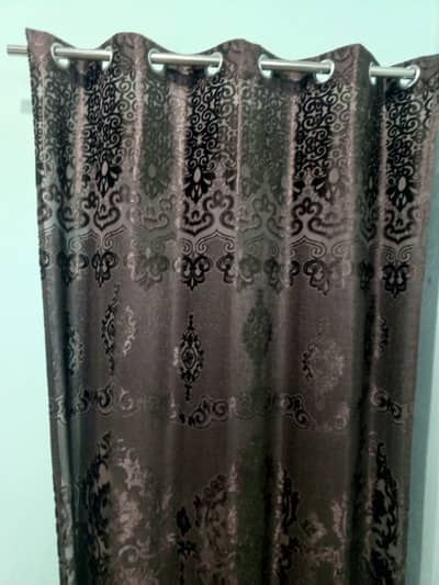 4 curtains
