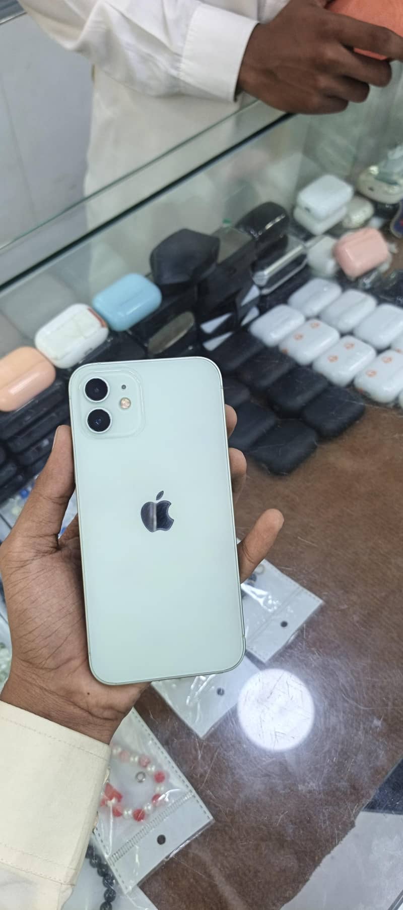 Apple iPhone 12 0