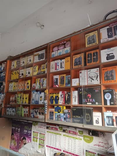 Mobile Shop Counter Almari For Sale