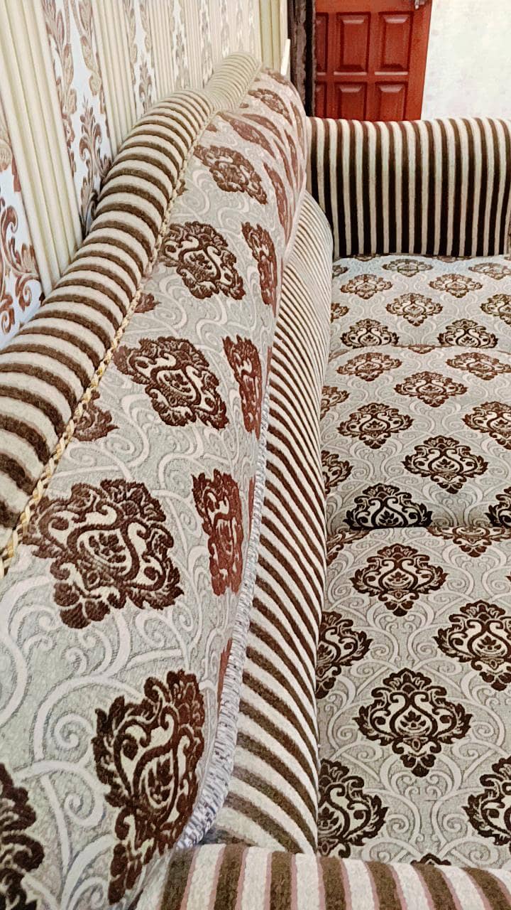 5 Seater Sofa Set 6