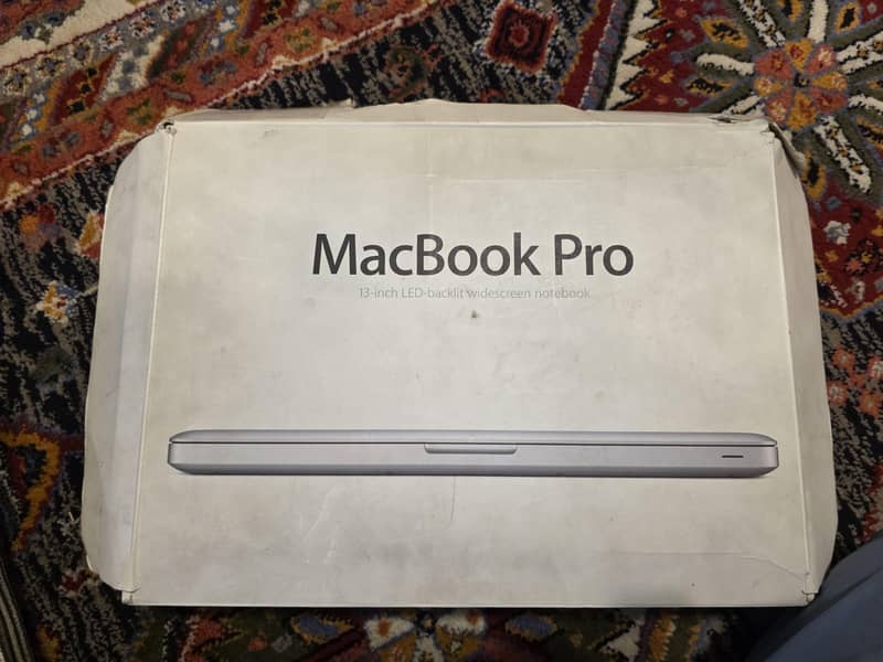 Macbook pro 2010 used 3