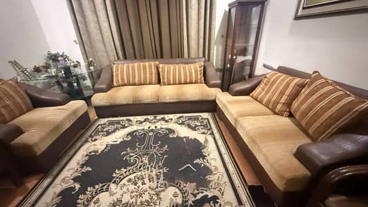 Sofa set