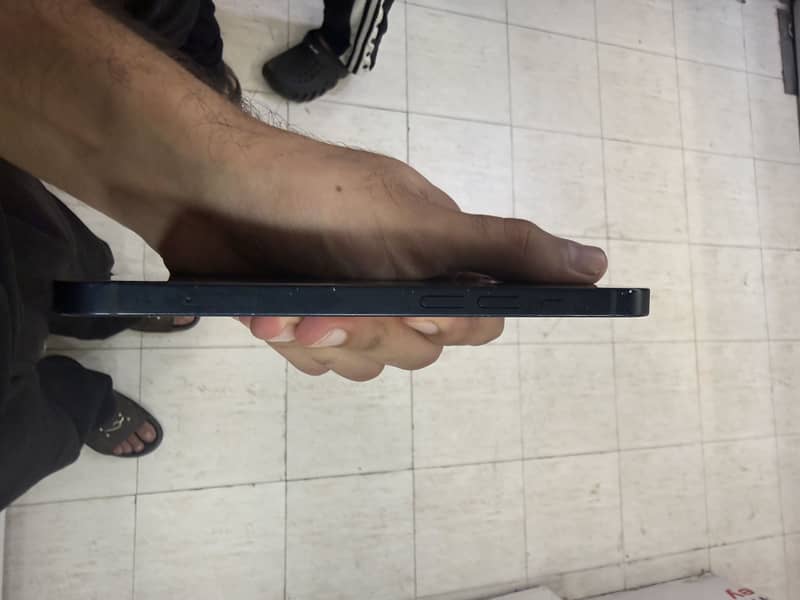 Iphone 13 2