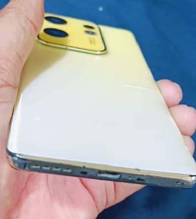 Infinix Zero 30