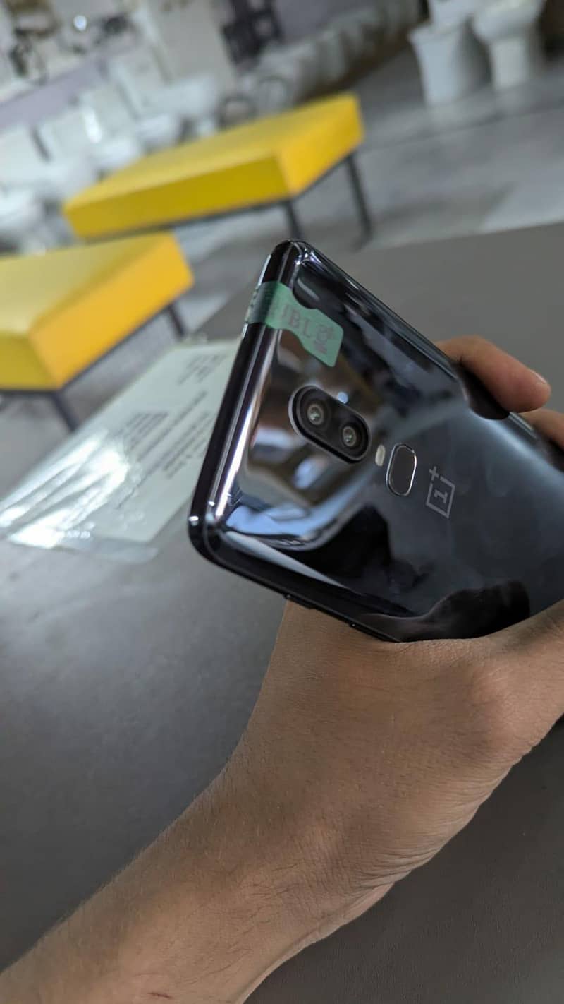 One Plus 6 1