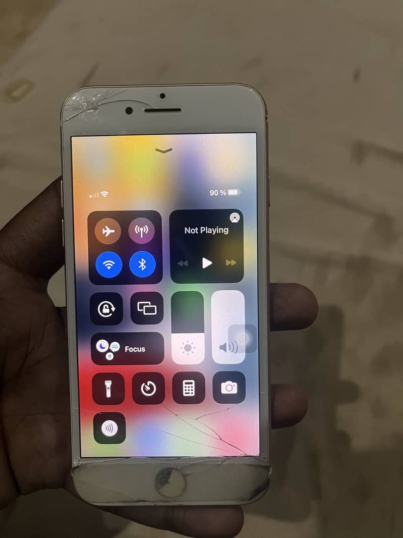 Apple iPhone 7 1