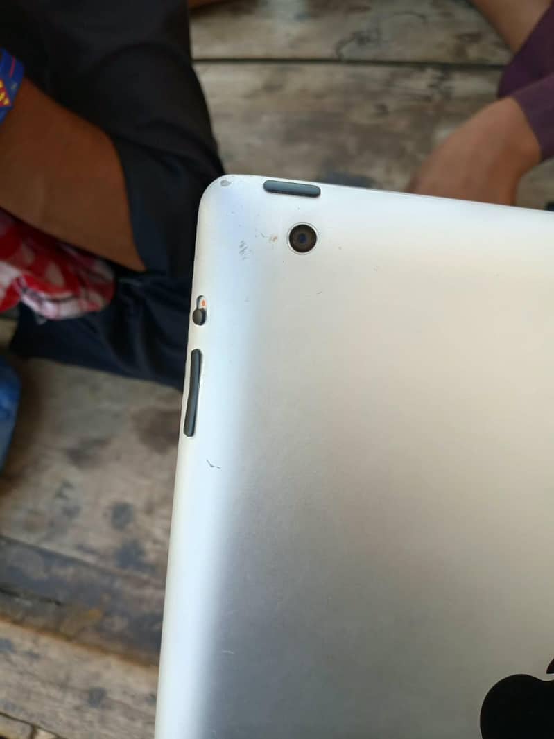 iPad 3rd Generation 2