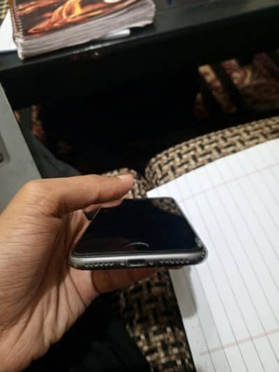 Apple iPhone 8