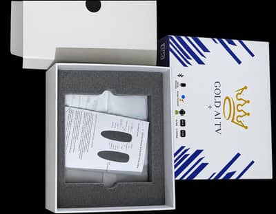 gold Ai tv+Android box (8/128) voice remote and complete box