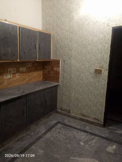 1.5 maral double story house near B block, Sabzazar