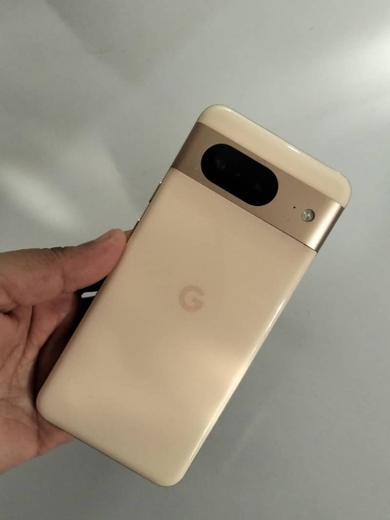 Google Pixel 8 1