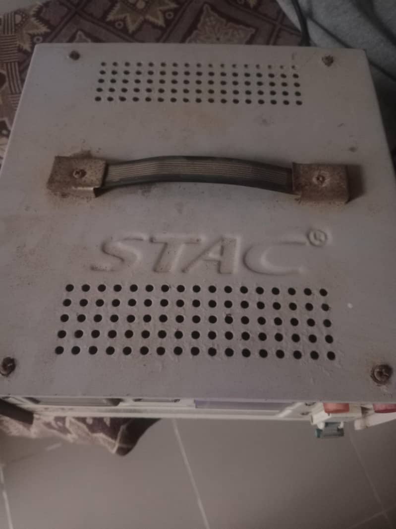 stabilizer 3200 watts 2
