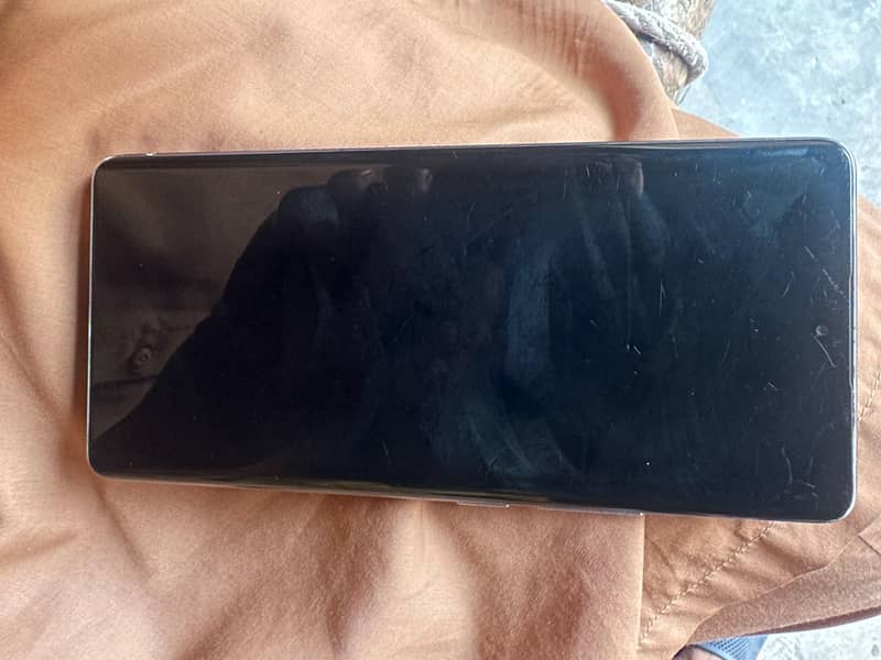 Xiaomi Redmi Note 14 Pro 4