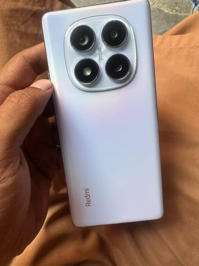 Xiaomi Redmi Note 14 Pro 11