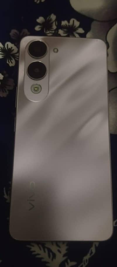 Vivo Y04