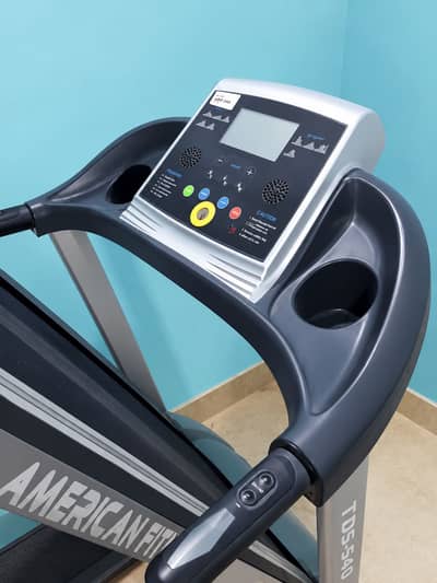 TREADMILLS AMERICANS FITNESS!!