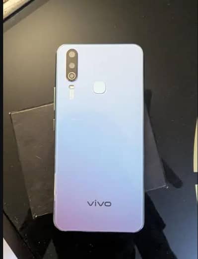 Vivo Y17
