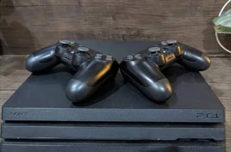 PlayStation 4 Pro ITB+ 2 Original Controllers + Box