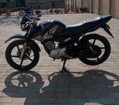 Yamaha YBR 125G DOCUMENT