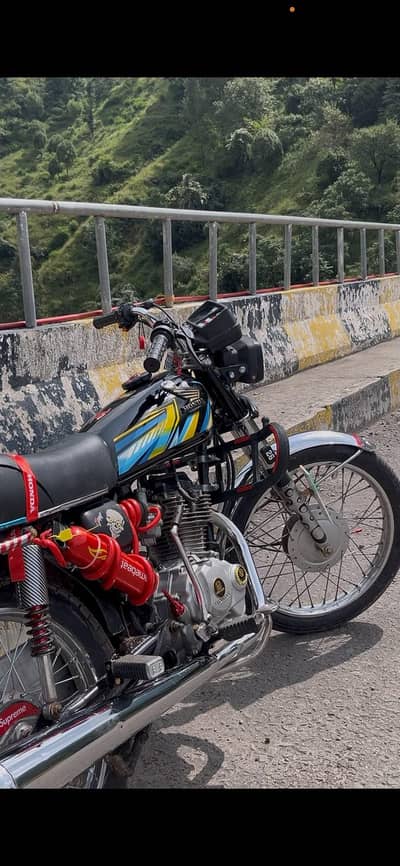 Honda CG125 modification bike