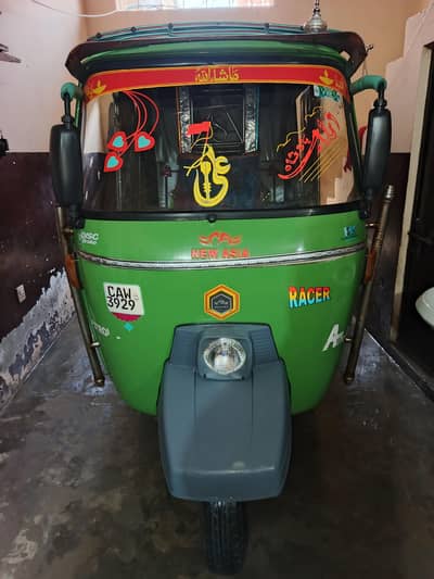 New Asia Auto Rickshaw sale k liya available hai.