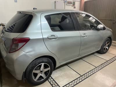 Toyota Vitz 2011